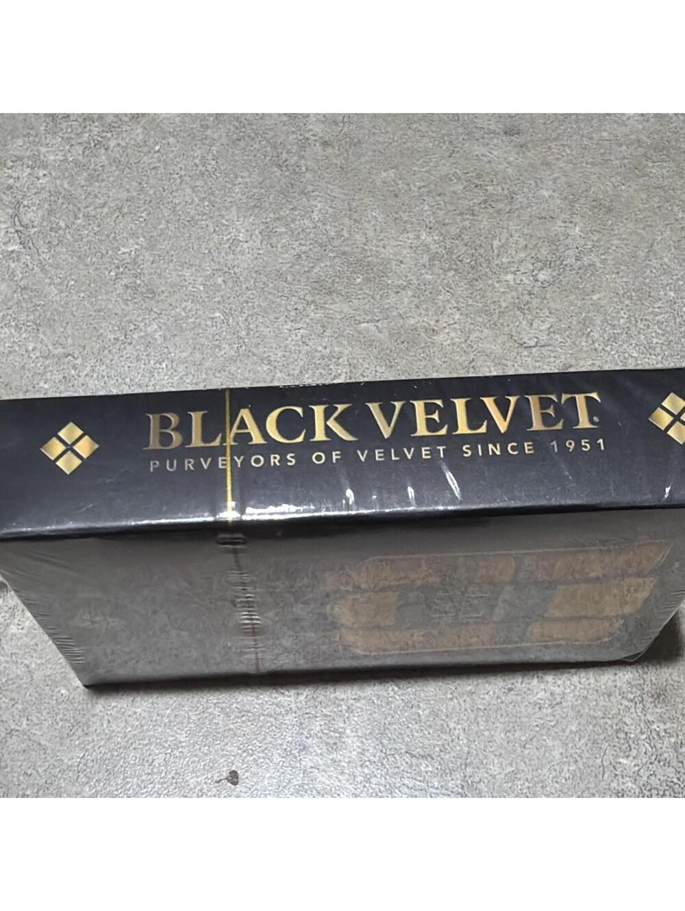 Black Velvet Whiskey Playing Card Deck NEW SEALED 2014 Barware Poker Gambling - Picture 3 of 3